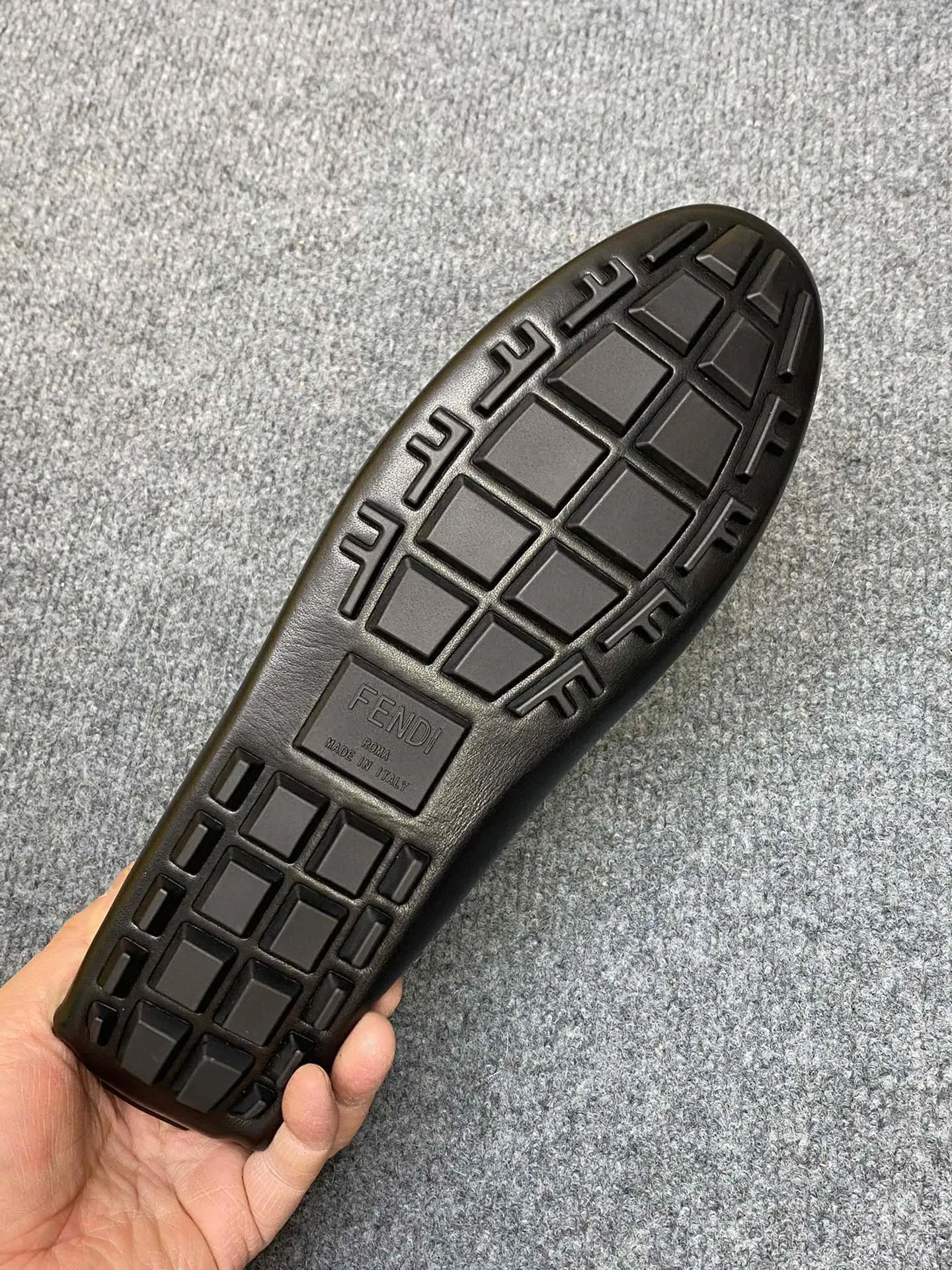 Men's Men's Shoes Men's Men's Shoes 💰700FENDI Fendi Men's Shoes are breathable and comfortable. Original development. Counters copy one to one. Imported cowhide. Niuri. 38 to 44. (can be ordered at 45.46. No returns or exchanges)